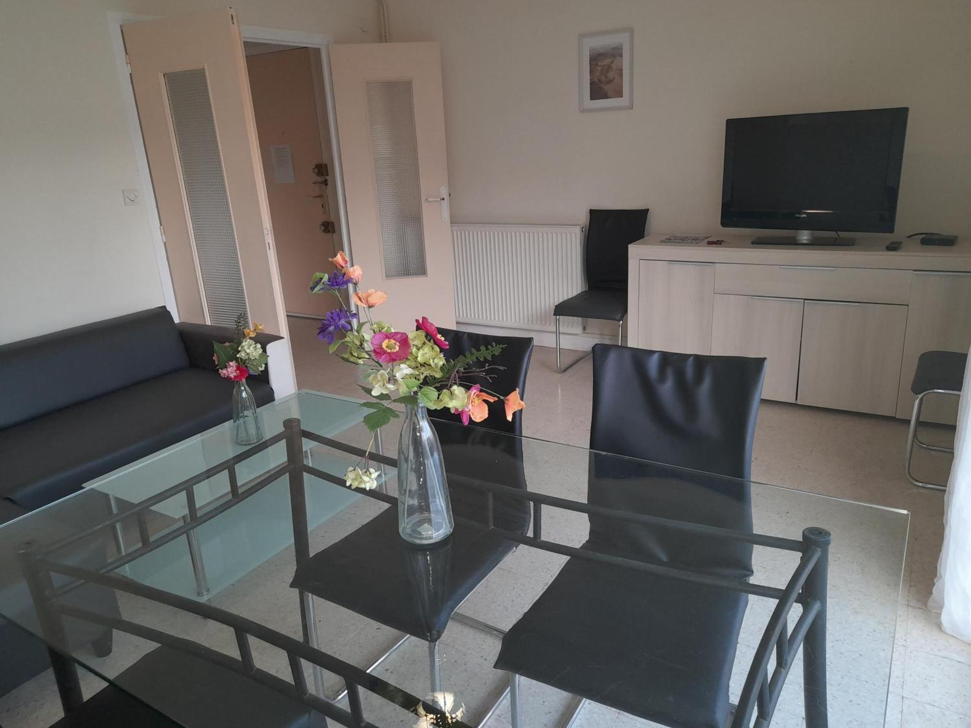 Appartement F3 Avec Balcon بيربينيو المظهر الخارجي الصورة